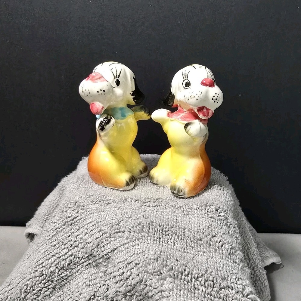 Vintage Snirky And Sally Circus Dogs Salt & Pepper Shakers Japan